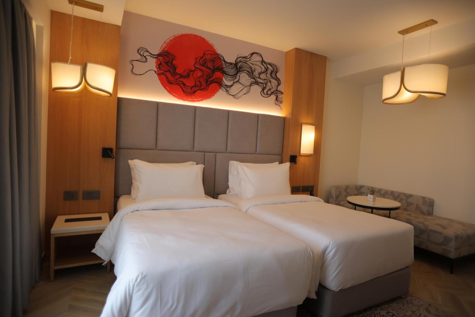 Ramada By Wyndham Gorakhpur Gorakhnath Mandir Road Hotel Bagian luar foto