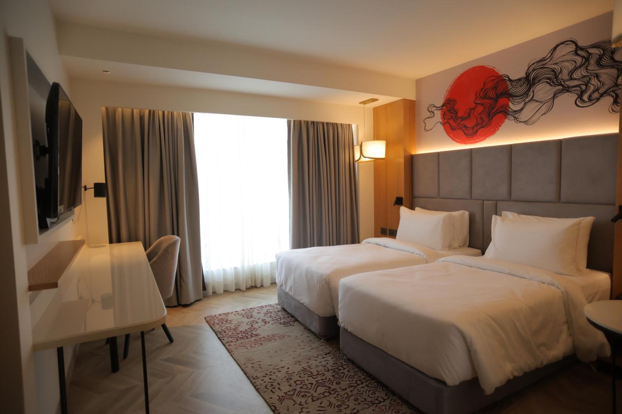 Ramada By Wyndham Gorakhpur Gorakhnath Mandir Road Hotel Bagian luar foto