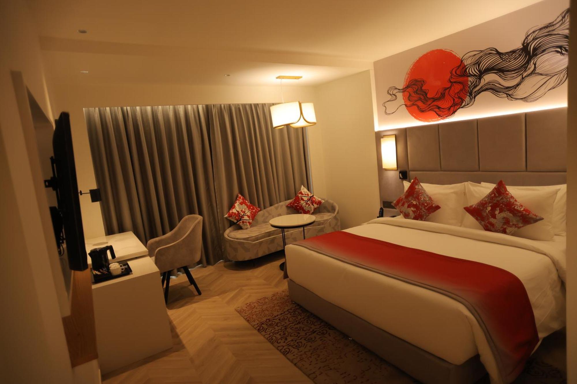 Ramada By Wyndham Gorakhpur Gorakhnath Mandir Road Hotel Bagian luar foto